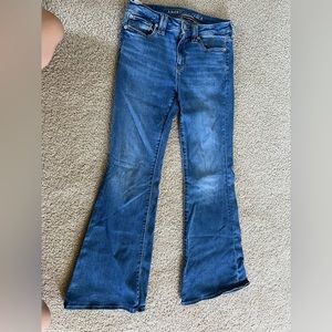 Women’s American Eagle Next Level Low-Rise Flare Jeans